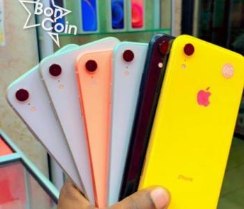 iPhone XR 64Go
