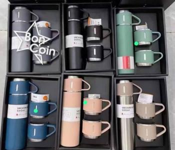 THERMOS + 3 TASSES