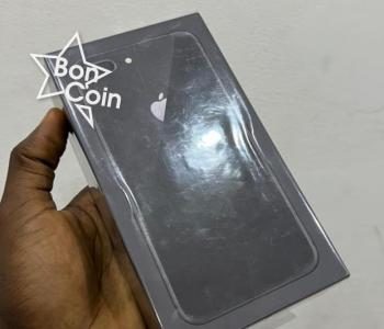 iPhone 8 Plus 64Go scellé
