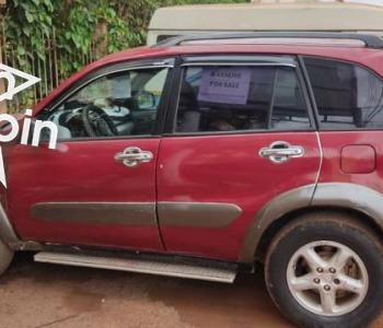 TOYOTA RAV4 2004