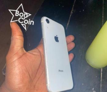 iPhone XR 64Go, face id off 