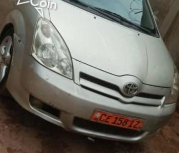 TOYOTA COROLLA VERSO ÉDITION 2008 