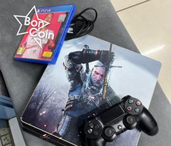 PS4 500G 1 manette et FIFA 2020 