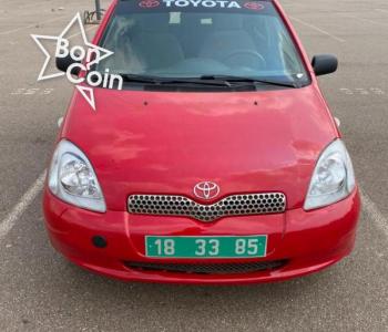TOYOTA YARIS 2002