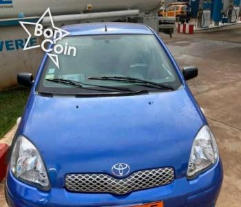 TOYOTA YARIS 2002