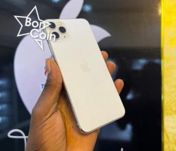 iPhone 11 Pro Max 256Go face id off batterie 91%