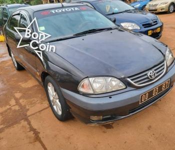 Toyota Avensis 2002