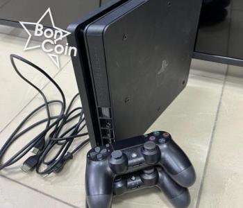 PS4 slim 500Go 