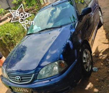 Toyota Avensis 2002