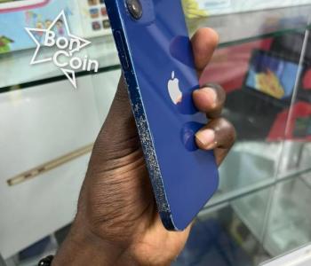 iPhone 12 64Go