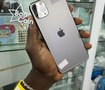 iPhone 11 Pro Max 64Go