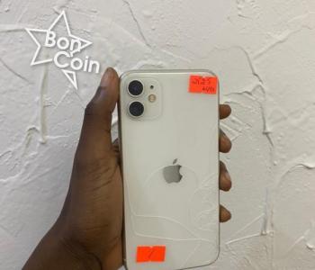 iPhone 11 64Go