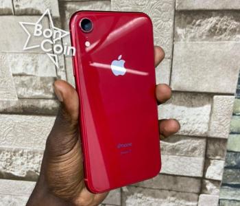 iPhone XR 64Go
