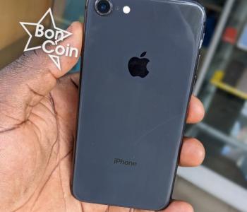 IPhone 8-64Go