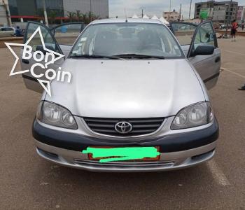 Toyota Avensis Berline 2002