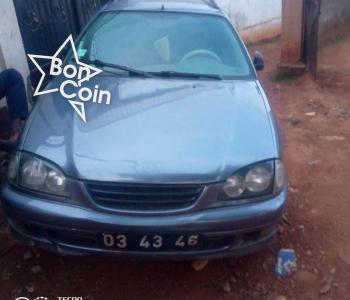 Toyota Avensis 1999 familiale 