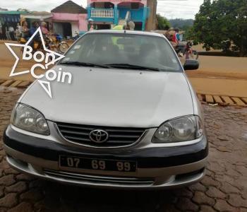 Toyota Avensis Berline 2002 