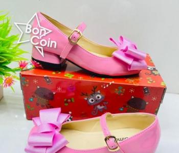 Chaussures pour enfants 