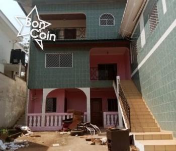 Duplex à louer à Omnisports, Yaoundé