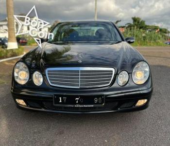 Mercedes Benz E240 2005 