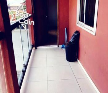 Studio moderne à louer Santa Barbara, Yaoundé