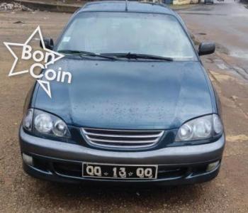 TOYOTA AVENSIS 2002
