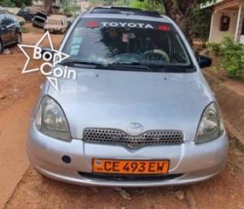 TOYOTA YARIS 2002