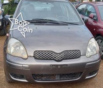 Toyota yaris 2005