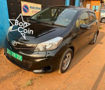 TOYOTA YARIS VITZ 2011