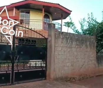 VILLA À VENDRE NKOLFOULOU, YAOUNDE