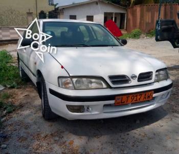 Nissan almera 2000