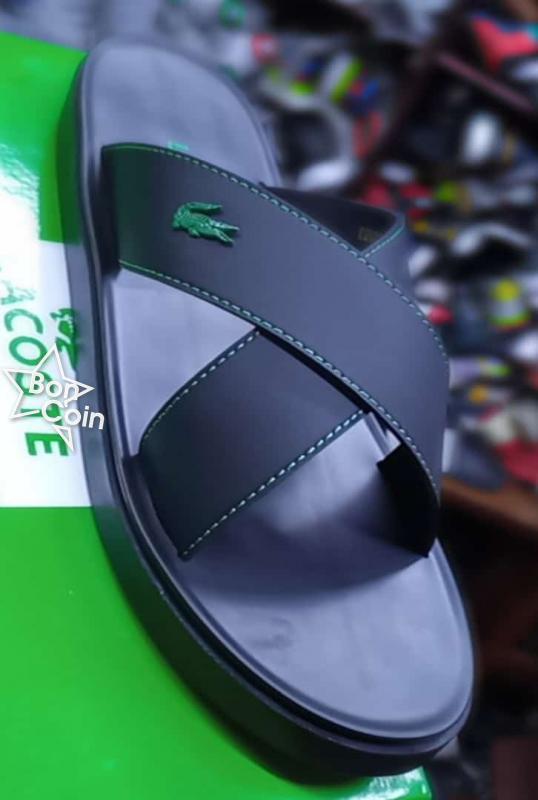 Babouches LACOSTE Originale avec carton prix 28 500 FCFA
