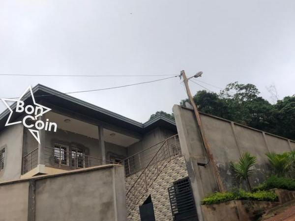 Villa à louer à Yaoundé, Messassi