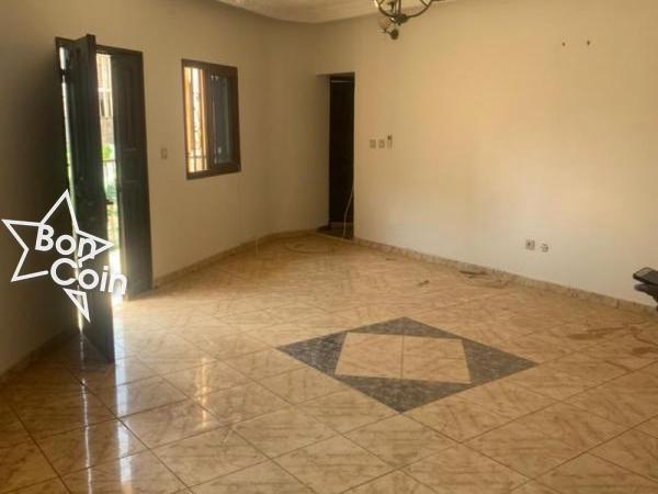 Appartement moderne à louer à Omnisports 