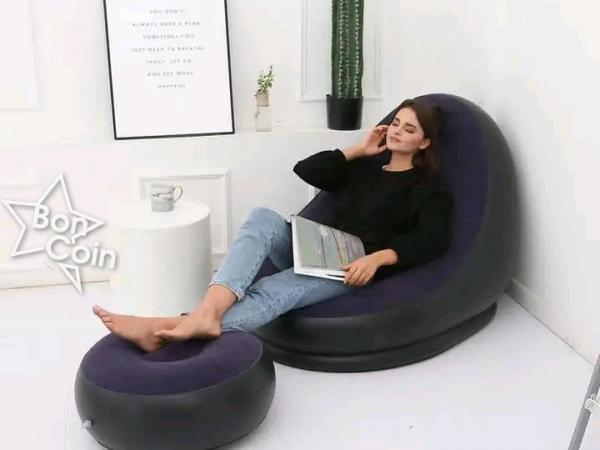 Sofas gonflables avec pose pieds 
