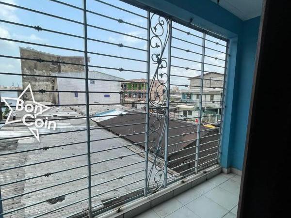 Appartement haut standing à louer Deido, Douala