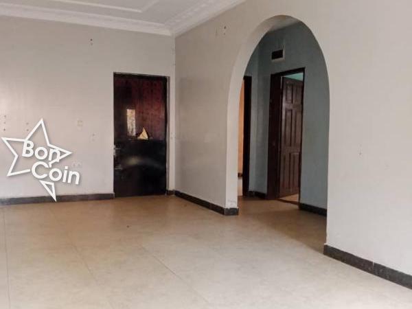 Appartement moderne à louer à Fourgerolles, Yaoundé