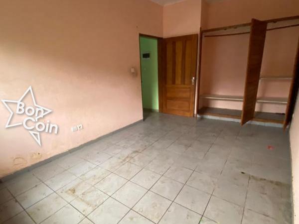 Appartement à louer à Kotto, Douala