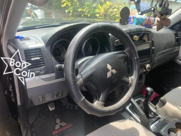 Mitsubishi Pajero 2010