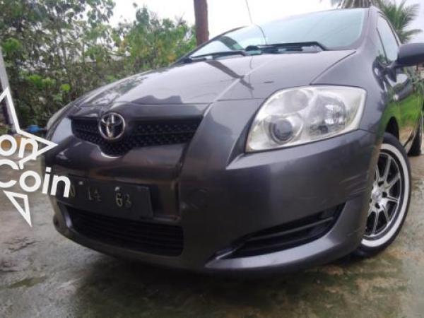 TOYOTA AURIS 2008