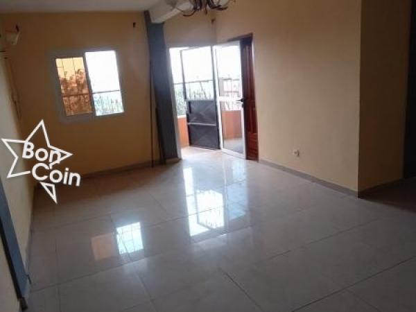 Appartement moderne 2 chambres à louer à Etoug Ebe, Yaoundé