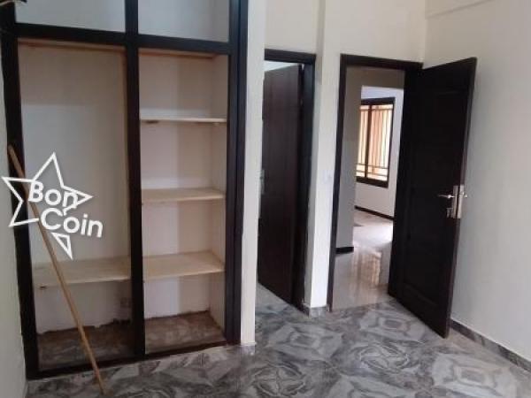 Appartement moderne à louer à Yaoundé, Nkolfoulou