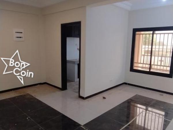 Appartement moderne à louer à Yaoundé, Nkolfoulou