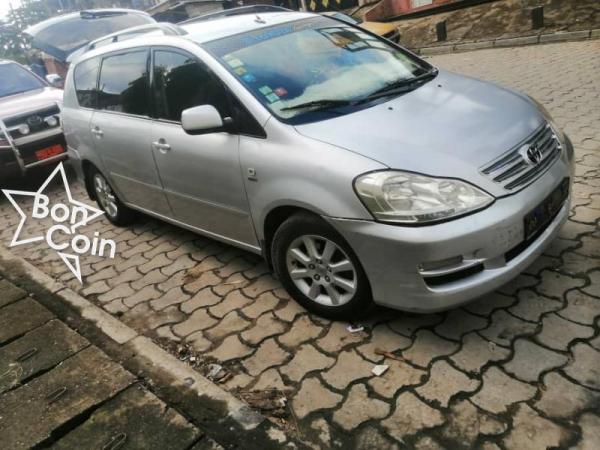 Toyota Avensis Verso 2006