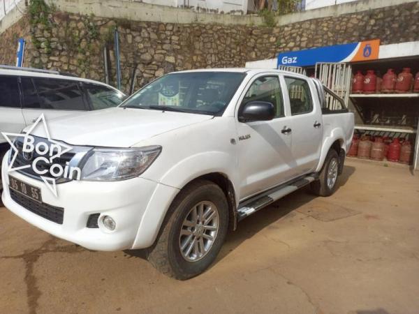 Toyota Pick-Up Hilux 2013 immatriculée