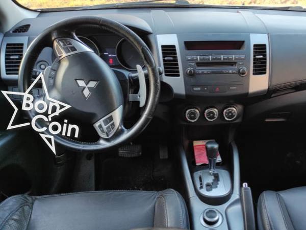 Mitsubishi Outlander 2010