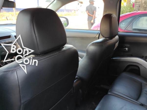 Mitsubishi Outlander 2010