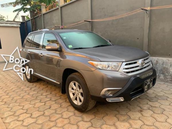 Toyota highlander XLE AWD 2014