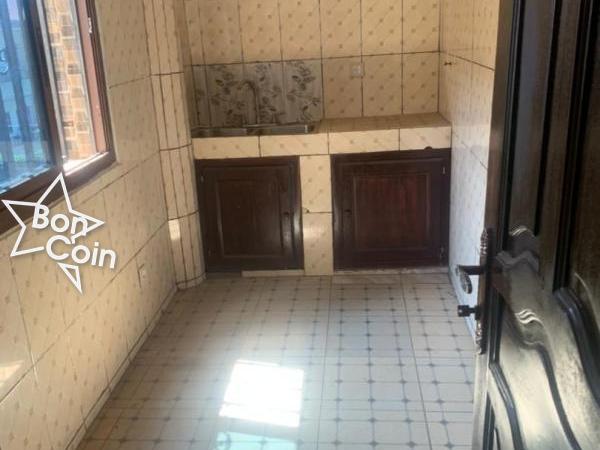 Appartement moderne à louer à Omnisports 