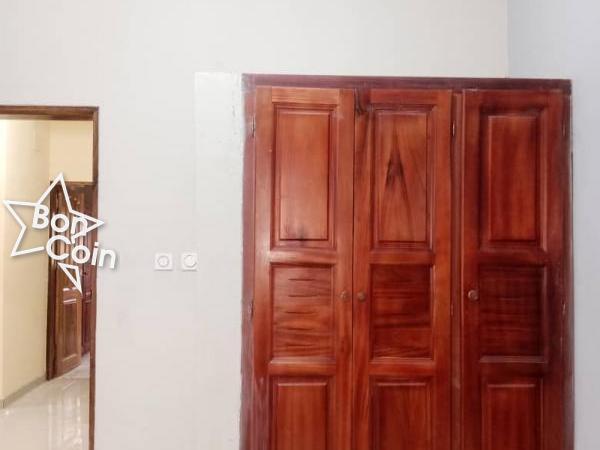 Appartement individuel à louer à Ngousso, Yaoundé
